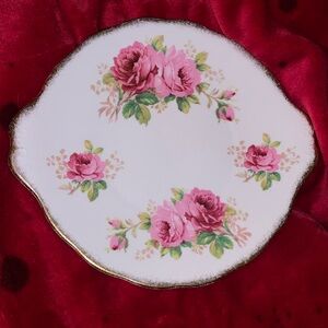 Royal Albert  ‘American Beauty’ Plate in Good Condition